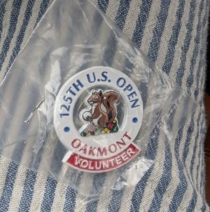 BRAND NEW 2025 USGA 125TH US OPEN VOLUNTEER GOLF LAPEL PIN OAKMONT